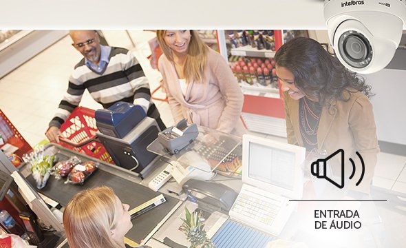 Entrada de audio conectada a um microfone