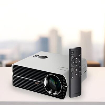 Projetor Full HD com 3800 lumens e design compacto da Intelbras